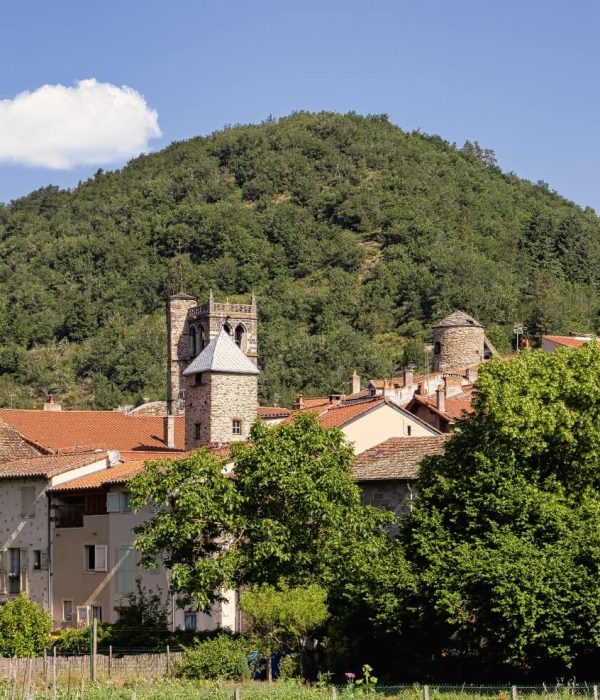 Blesle-Vue-de-la-Chaigne-©Ph-Gilibert