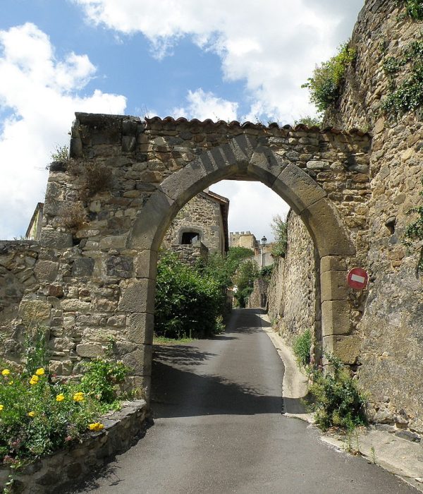 Montaigut-le-Blanc_Porte1
