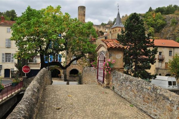 auvergne_rhone_alpes-puy_de_dome-saint_floret-credit_mairie_3